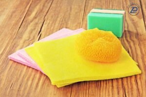 Cách làm sạch ốp lưng điện thoại